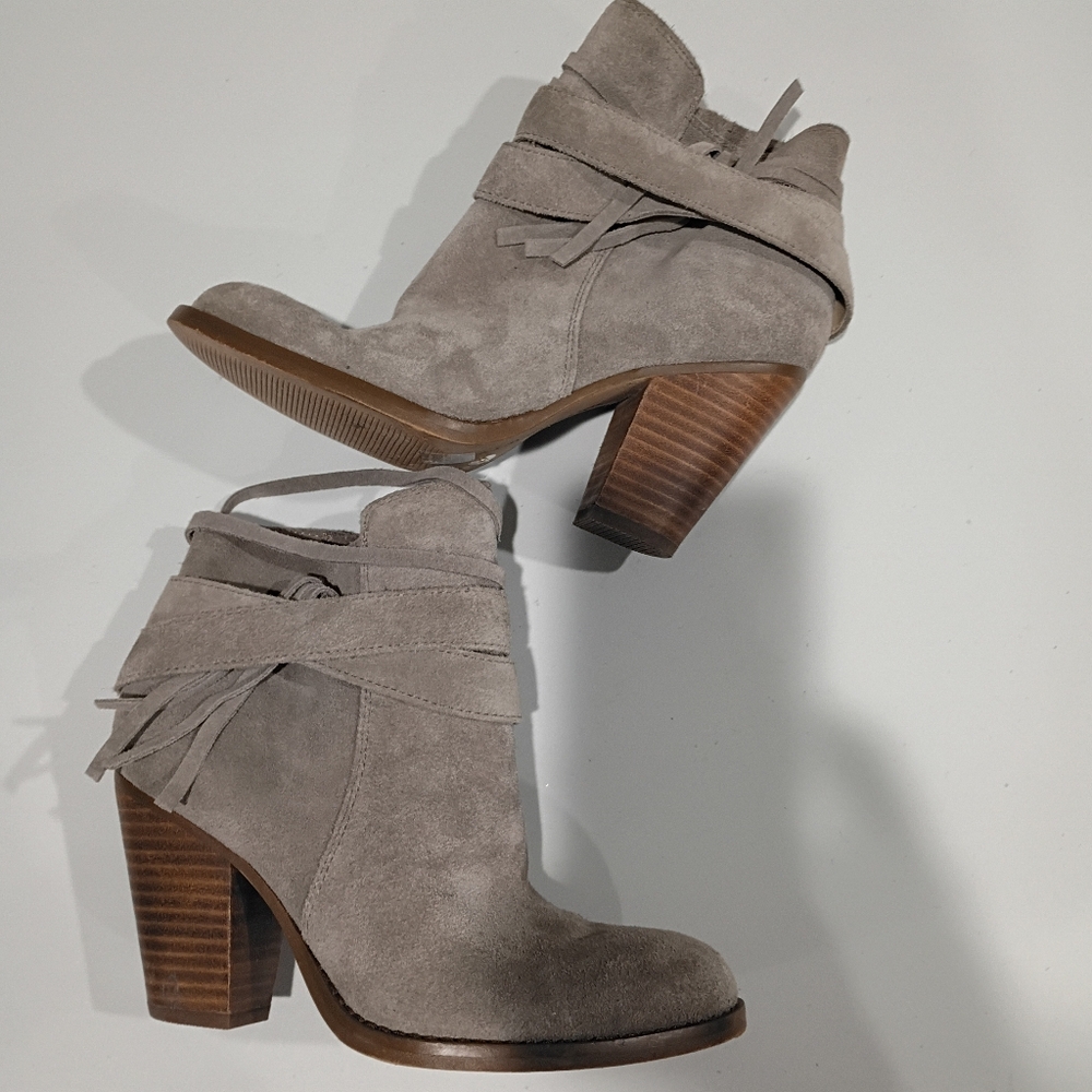 Sole Society Gray Suede Ankle Boots Size 6.5M - Picture 4 of 13